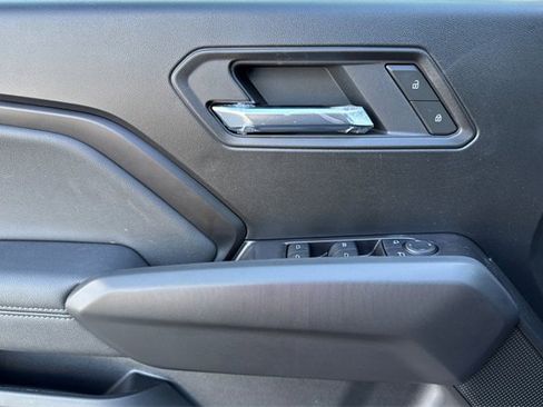 New 2025 GMC Canyon Elevation w/ Convenience Package image 11