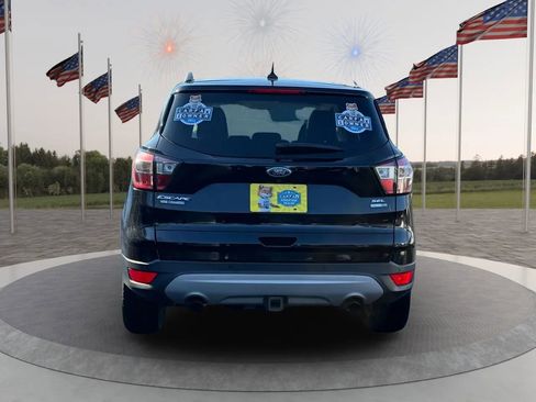 Used 2018 Ford Escape SEL image 6