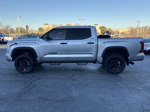 Used 2024 Toyota Tundra SR5 image 11