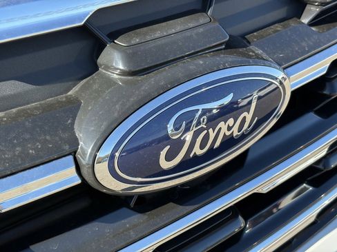 New 2026 Ford Explorer Active w/ Active Comfort Package image 9