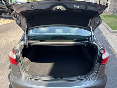 Used 2015 Kia Forte EX image 19