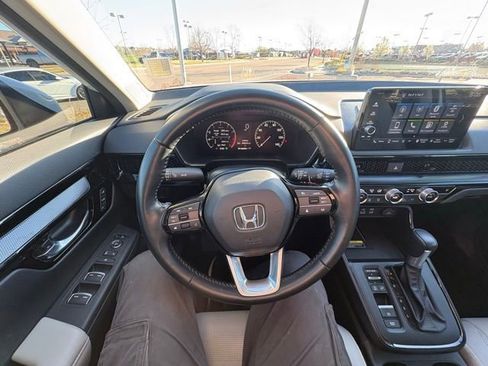 Used 2025 Honda CR-V EX-L image 13