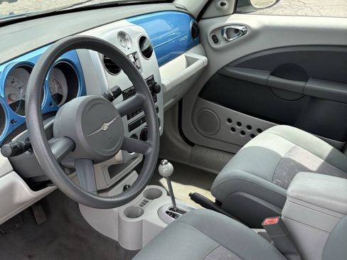 Used 2008 Chrysler PT Cruiser FWD image 6