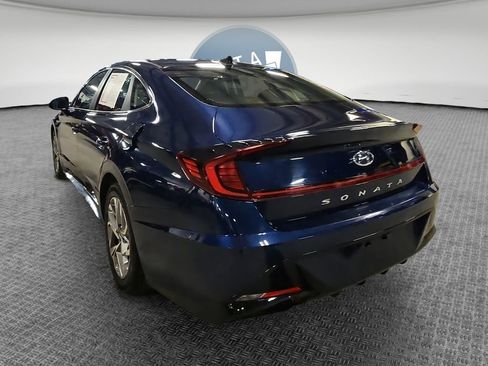 Used 2021 Hyundai Sonata SEL w/ Preferred Accessory Package FWD image 6