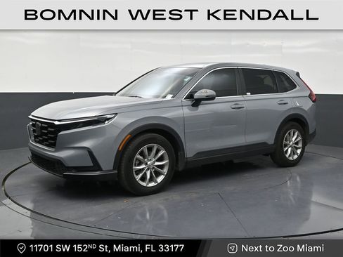 Used 2025 Honda CR-V EX image 1