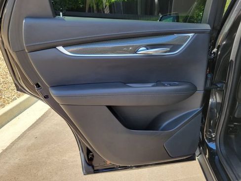Used 2022 Cadillac XT5 Sportv w/ Technology Package AWD/4WD image 21