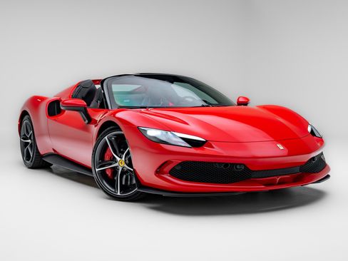 Used 2023 Ferrari 296 GTS image 33