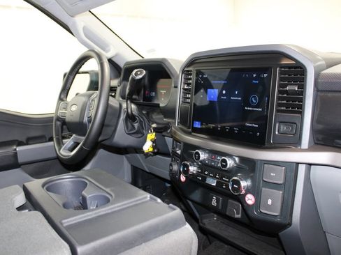 Used 2025 Ford F150 XLT w/ Equipment Group 301A Standard AWD/4WD image 34