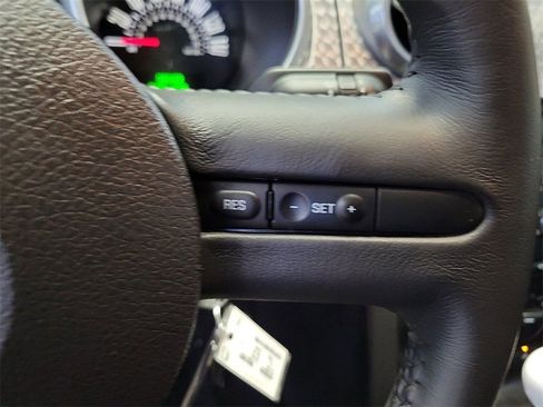 Used 2008 Ford Mustang Bullitt image 7