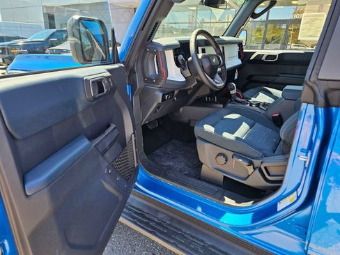 New 2026 Ford Bronco Heritage Edition AWD/4WD image 14