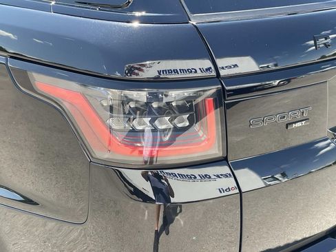 Used 2020 Land Rover Range Rover Sport HST AWD/4WD image 10