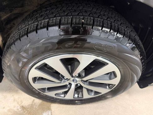 Certified 2025 Subaru Outback Premium w/ Popular Package #1A AWD/4WD image 12
