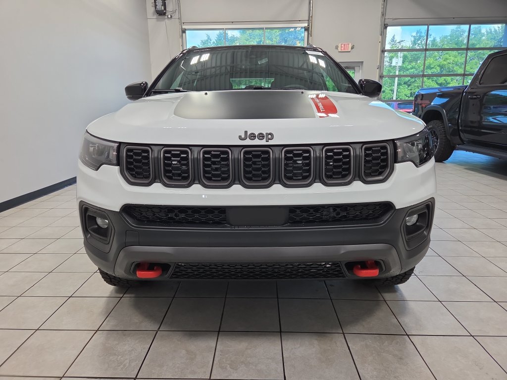 New 2026 Jeep Compass Trailhawk AWD/4WD image 2
