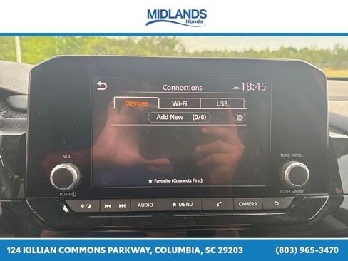 Used 2022 Nissan Pathfinder SV AWD/4WD image 31