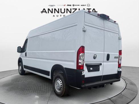 New 2026 RAM ProMaster 3500 w/ Premium Convenience Group image 3
