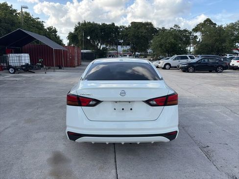 Used 2020 Nissan Altima 2.5 S FWD image 4