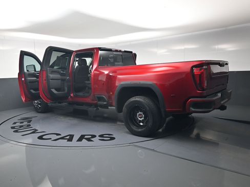 Used 2022 GMC Sierra 3500 Denali AWD/4WD image 27