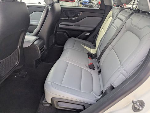 Used 2022 Lincoln Corsair FWD image 18