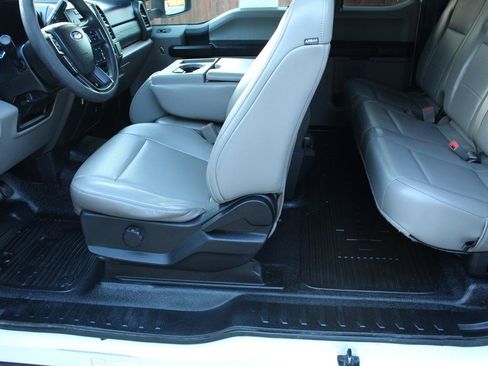 Used 2019 Ford F250 XL w/ Power Equipment Group RWD image 20