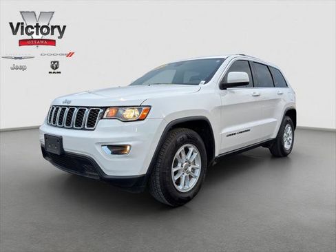 Certified 2020 Jeep Grand Cherokee Laredo image 1