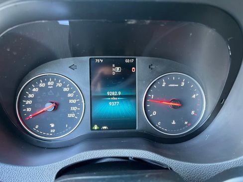 Used 2024 Mercedes-Benz Sprinter 2500 image 14