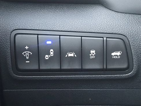 Used 2021 Hyundai Tucson Limited w/ Cargo Package image 15