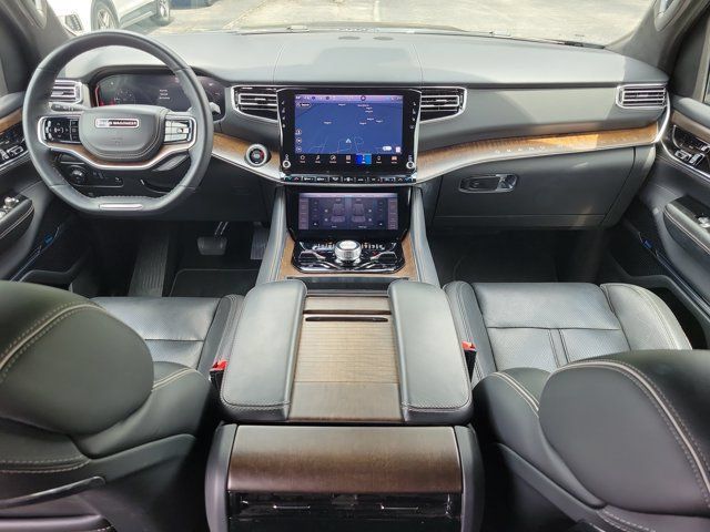 Used 2023 Jeep Grand Wagoneer L Series II AWD/4WD image 11