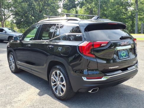Certified 2020 GMC Terrain SLT w/ Preferred Package AWD/4WD image 4