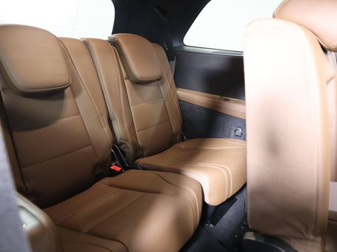 Used 2025 Mercedes-Benz GLS 450 4MATIC image 66
