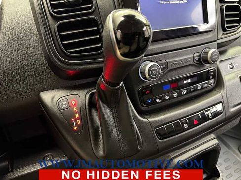 Used 2024 RAM ProMaster 2500 w/ Convenience Group FWD image 33