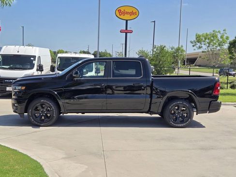 New 2026 RAM 1500 4x4 Crew Cab image 2