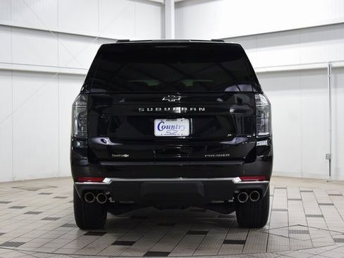 New 2026 Chevrolet Suburban Premier image 7