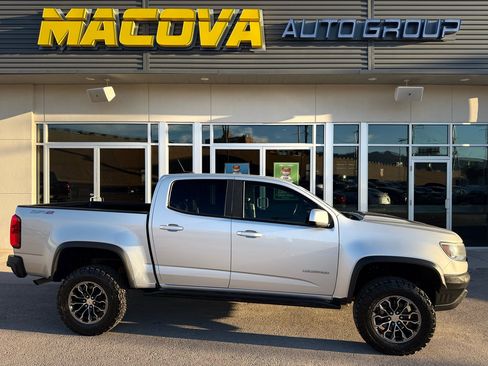 Used 2019 Chevrolet Colorado ZR2 image 1