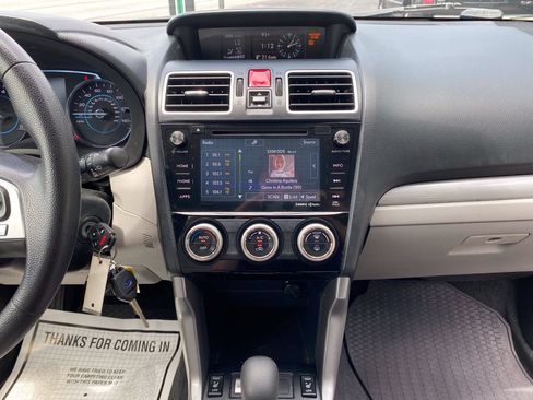 Used 2017 Subaru Forester 2.5i Premium AWD/4WD image 15
