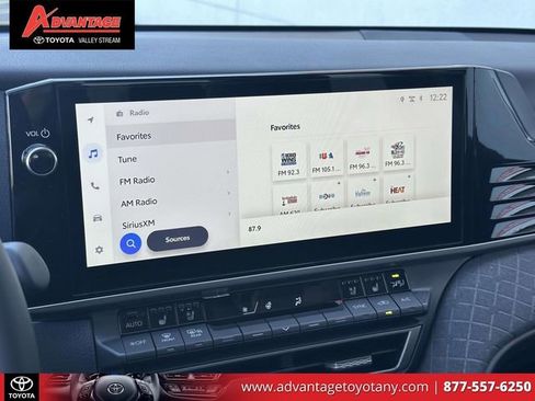 Used 2026 Toyota Camry XLE w/ Premium Package image 33