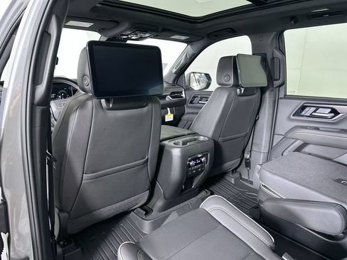 New 2026 GMC Yukon Elevation w/ Elevation Premium Package AWD/4WD image 23