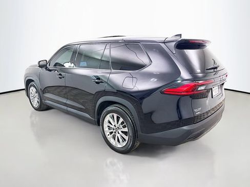 Used 2024 Toyota Grand Highlander AWD image 5