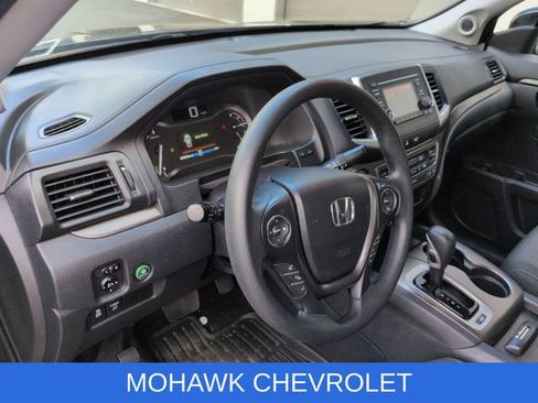 Used 2019 Honda Ridgeline Sport image 9