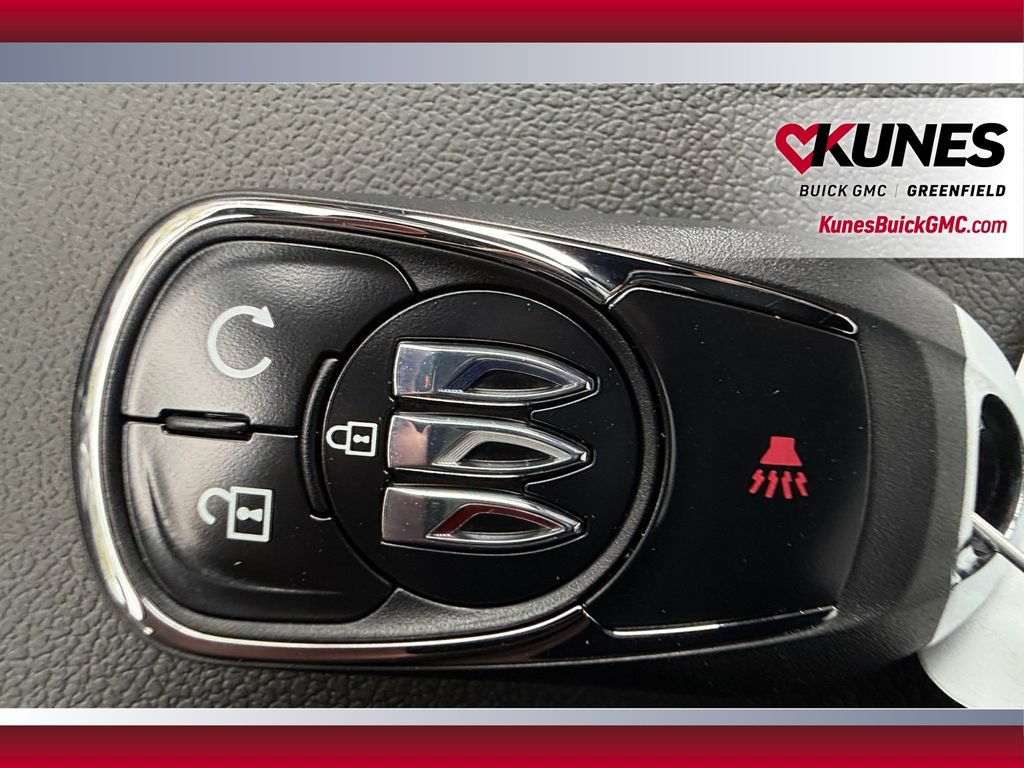 New 2026 Buick Envista Sport Touring w/ Convenience I Package FWD image 39