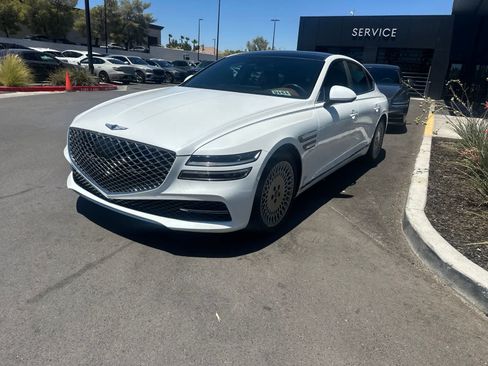 Used 2022 Genesis G80 2.5T w/ Prestige Package RWD image 2