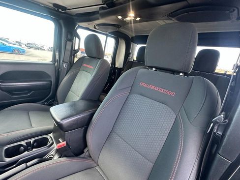 Used 2020 Jeep Gladiator Rubicon image 10