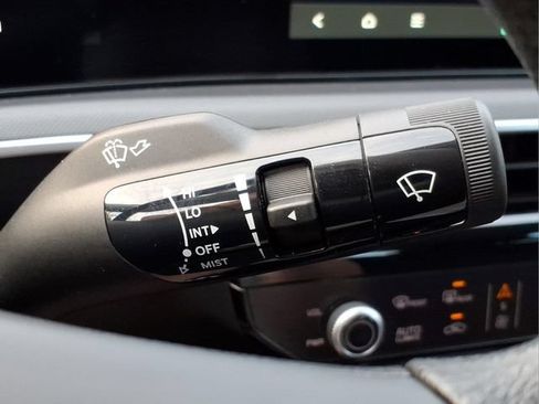 Used 2025 Kia K5 LXS FWD image 31