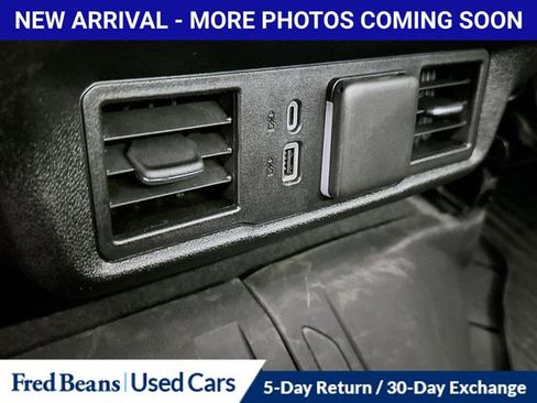 Used 2024 Chevrolet Silverado 1500 LT image 26
