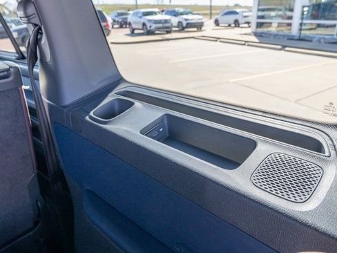 New 2025 Volkswagen ID. Buzz Pro S image 41