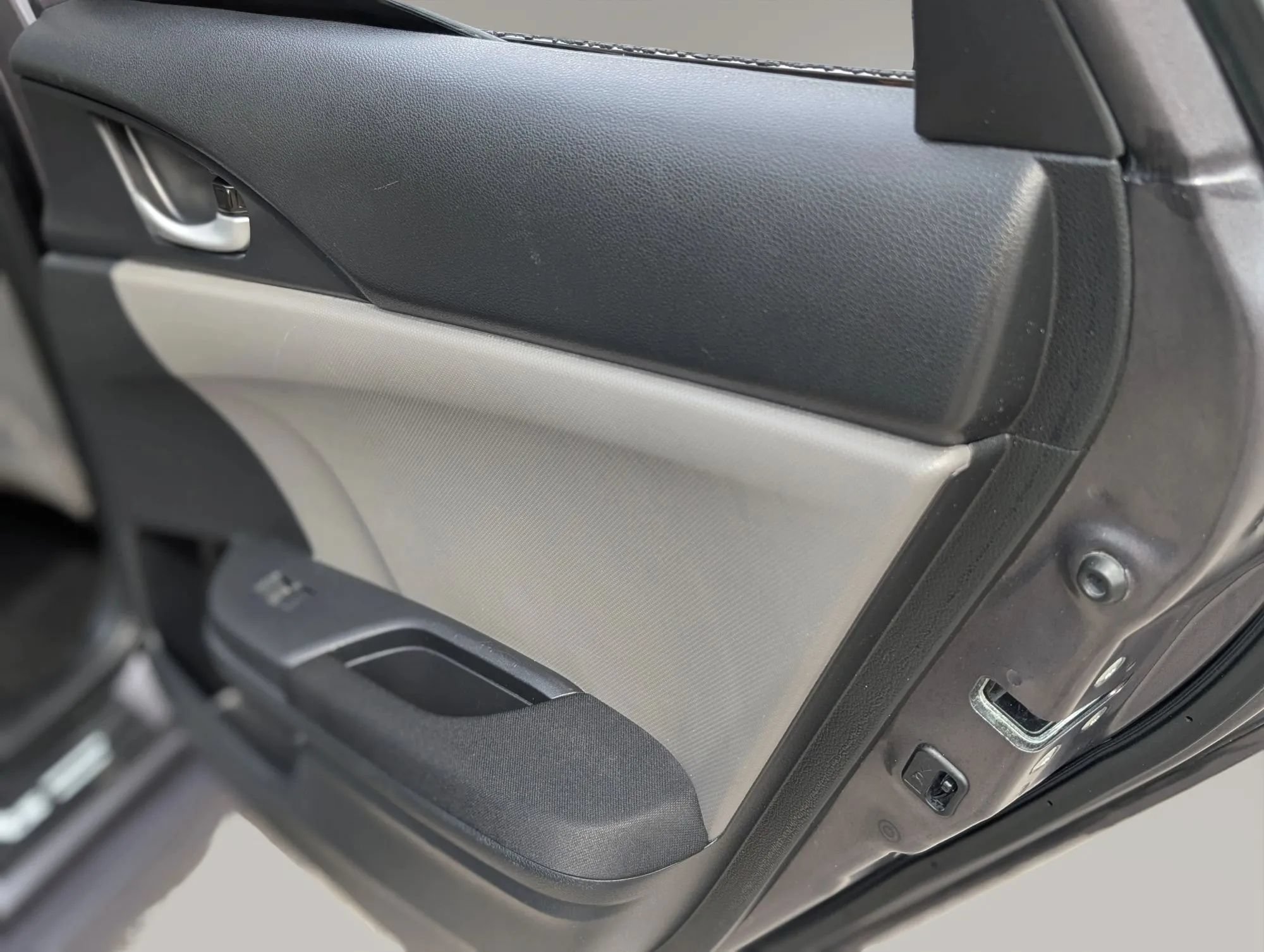 Used 2017 Honda Civic EX image 19