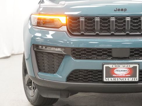 New 2026 Jeep Grand Cherokee Limited w/ Limited Altitude Package image 5