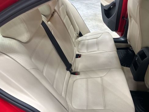 Used 2014 Volkswagen Jetta SE image 31