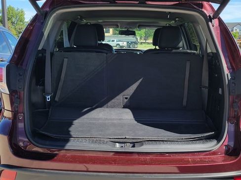Used 2016 Toyota Highlander XLE AWD/4WD image 14