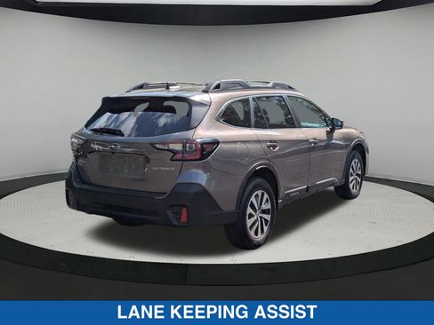 Certified 2025 Subaru Forester Premium AWD/4WD image 4