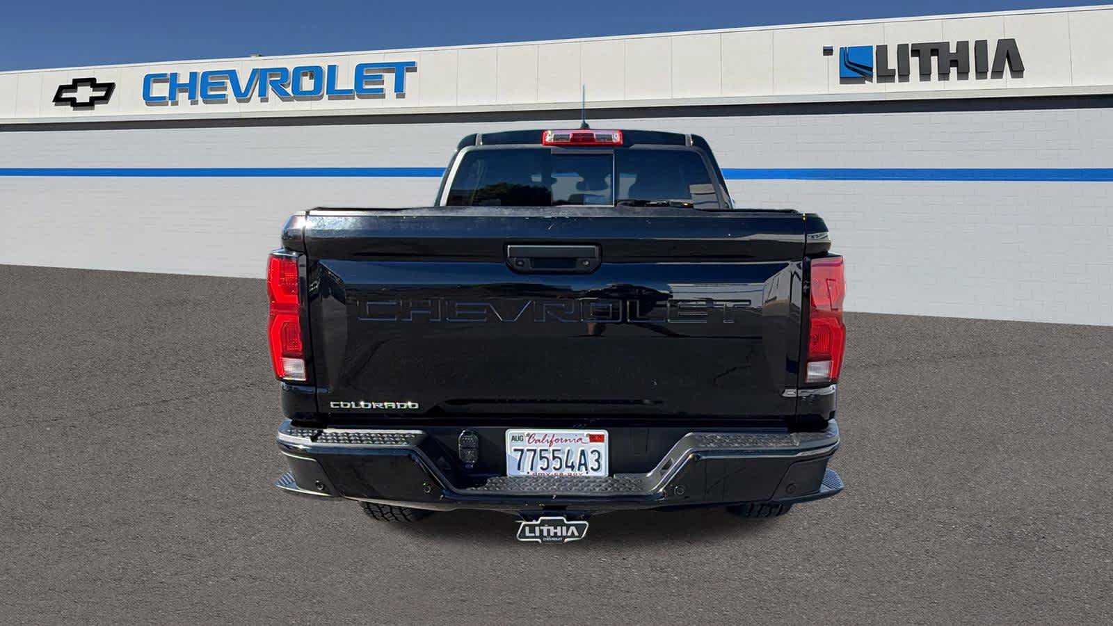 Used 2023 Chevrolet Colorado Z71 w/ Z71 Convenience Package 2 AWD/4WD image 6